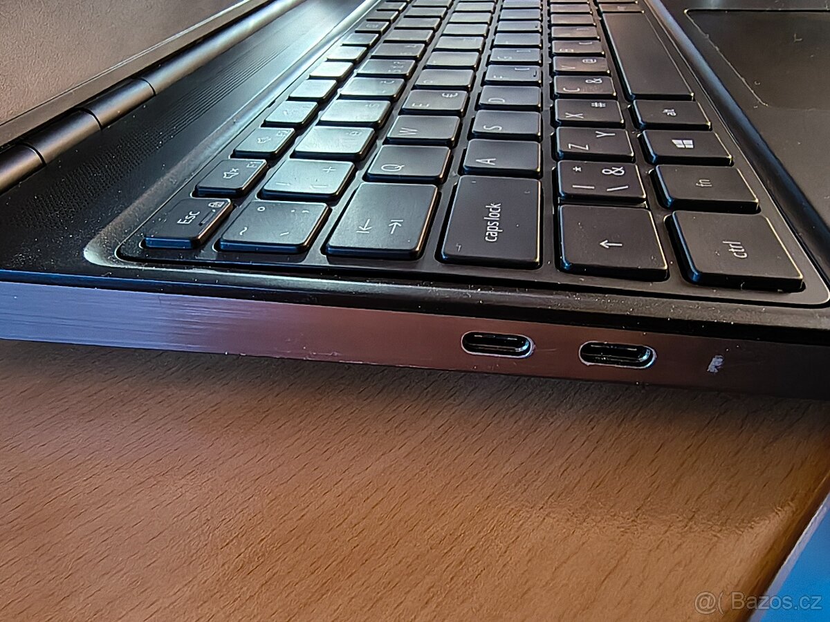 Dell Precision 7560 / Intel i9 / 32GB RAM / RTX A2000 / 500 - 7