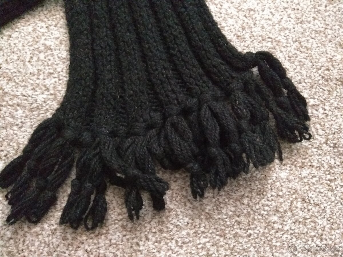 Nové dámské pletené sety - čepice, šála/kruhová šála - 7