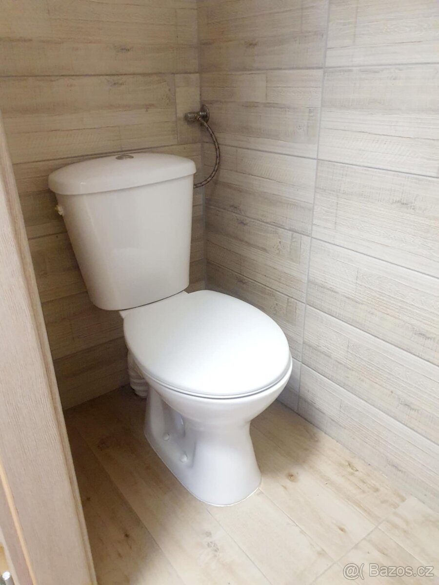 Pronájem nebytového prostoru – prodejna Olomouc - 7