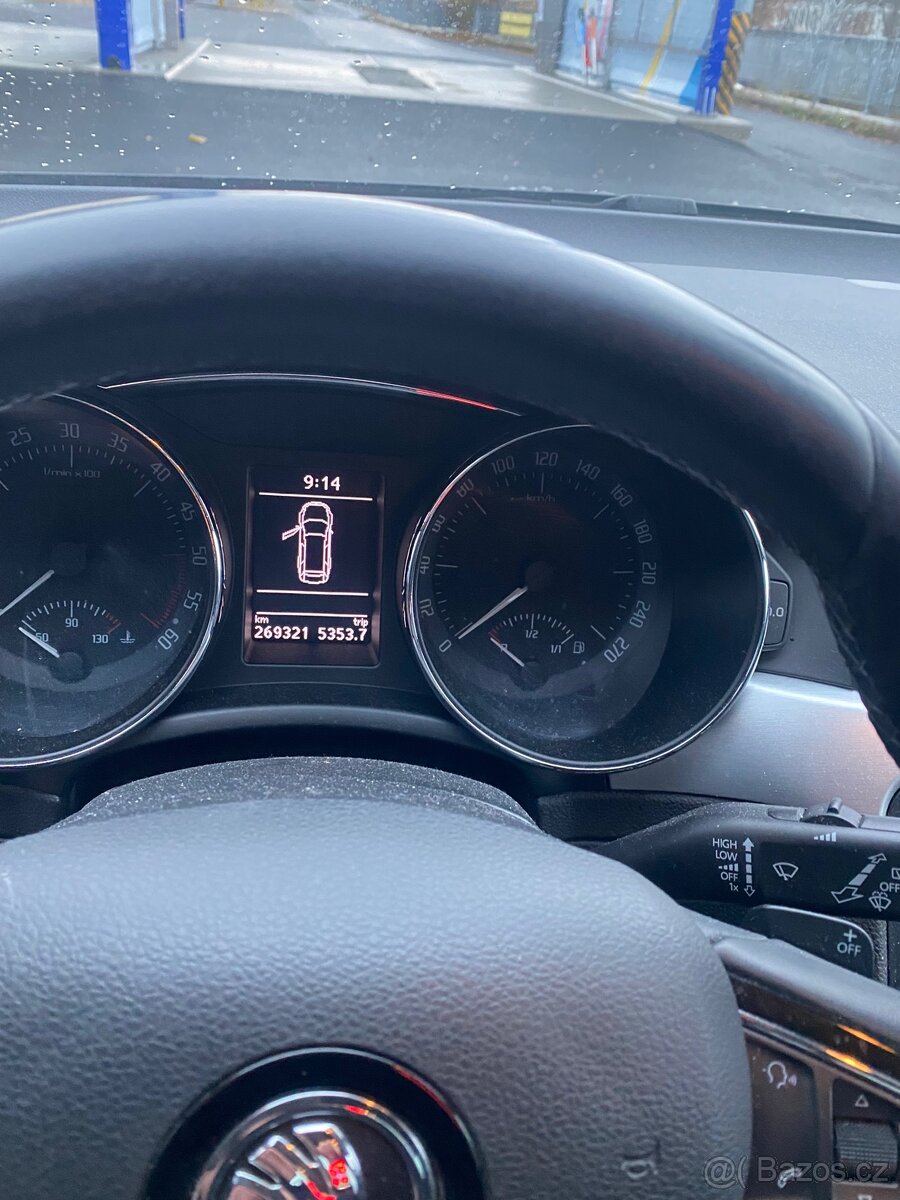 Škoda Superb 2,0tdi 125kw dsg rv 2014 - 7