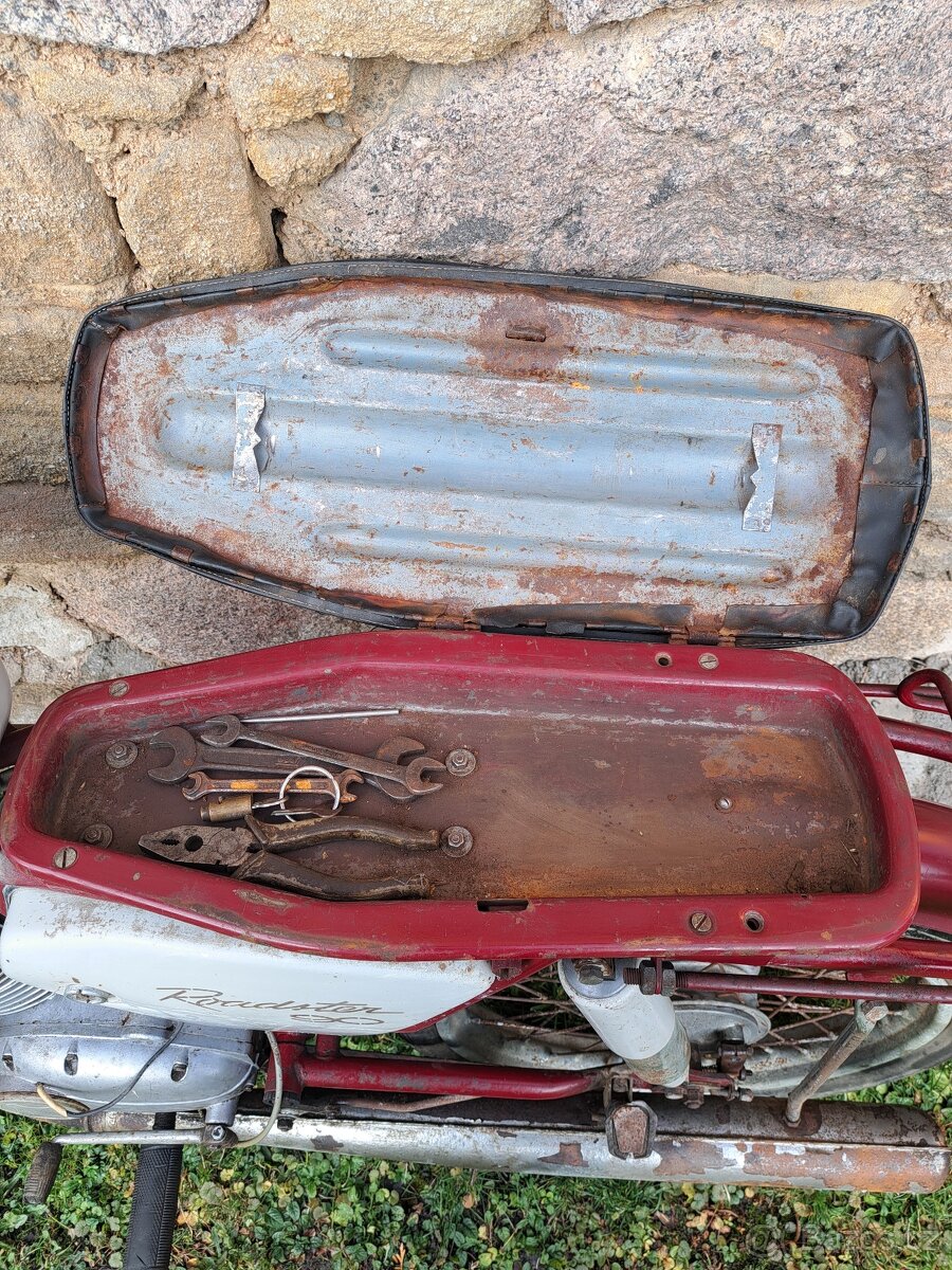 Jawa 90 roadster - 7