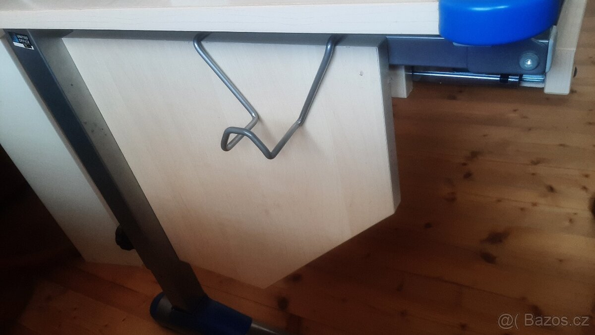Rostoucí stůl pro děti a studenty - 7