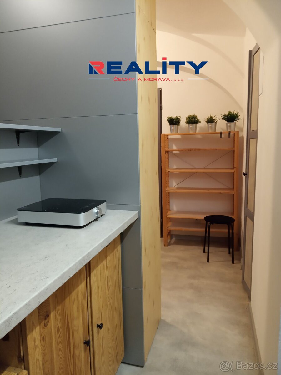 Komfortní prostor k bydlení v centru Litomyšle - 7