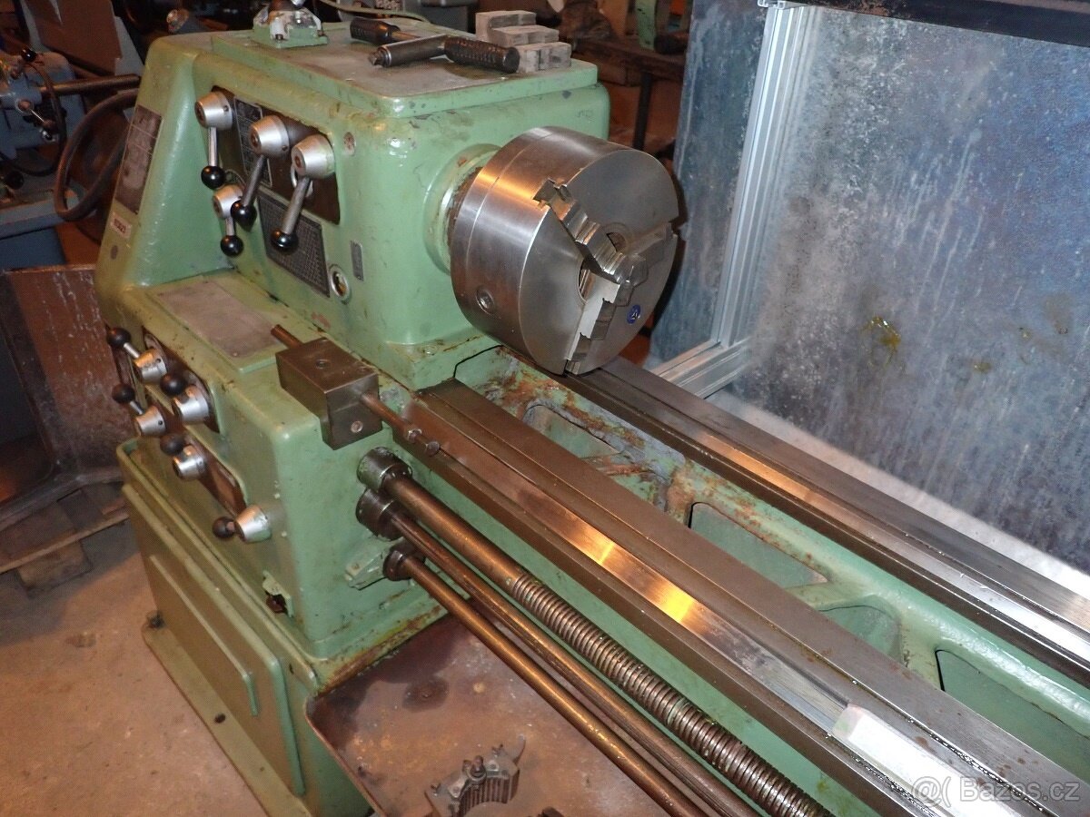 Soustruh hrotový Martin KM 200 - 7