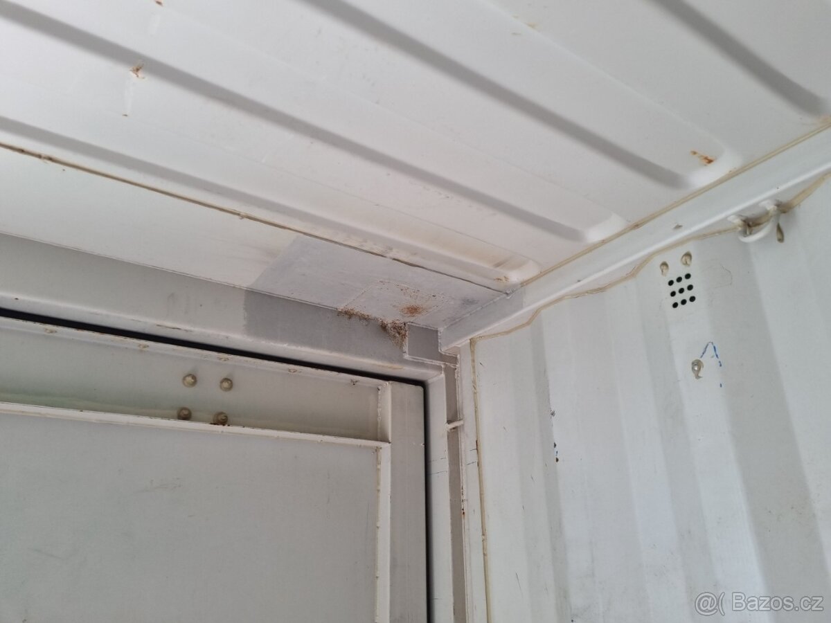 Velice krásný lodní kontejner 20DC - 7