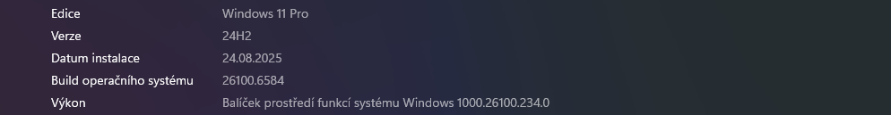 Prodám herní počítač se dvěma monitory - 7