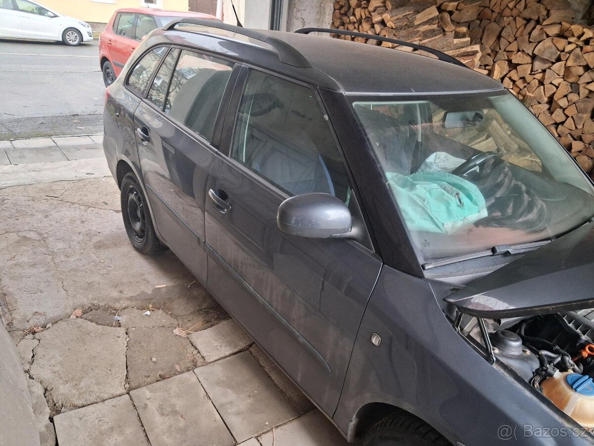 Škoda Fabia - 7
