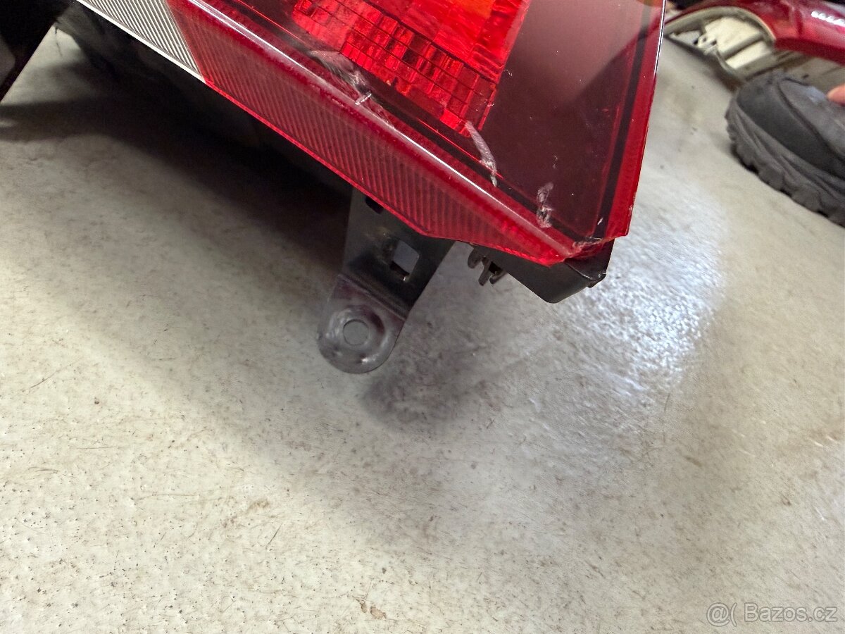 Škoda Rapid Zadní světla - 7