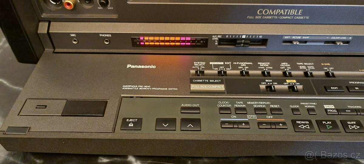 Panasonic NV-V8000EB - 7