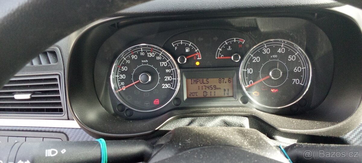 FIAT GRANDE PUNTO 1.4 57kw poloautomat DUALOGIC r.v.2008 S - 7