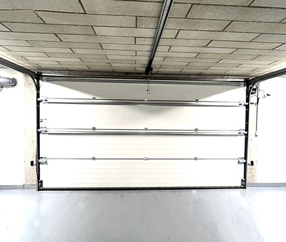 Prodám kryté a bezpečné gar. stání Brno, U Leskavy - 7