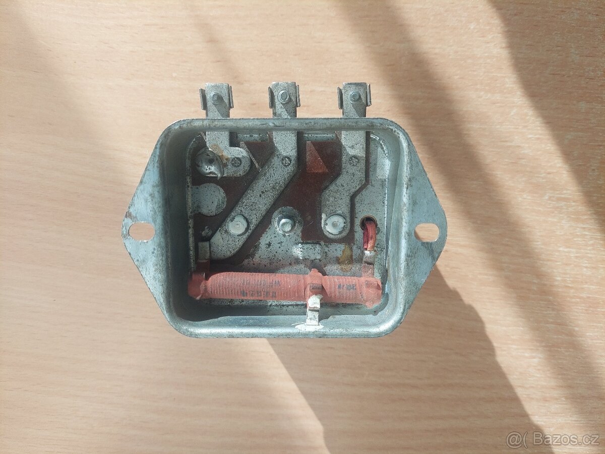 Dobíjecí relé PAL, MAGNETON 6v 75w - 7