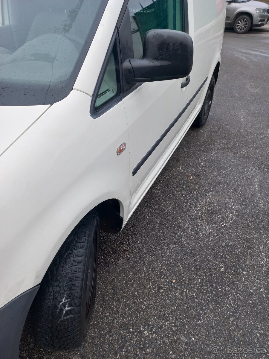 Volkswagen CADDY CNG/2.0 benzín 80 KW - 7