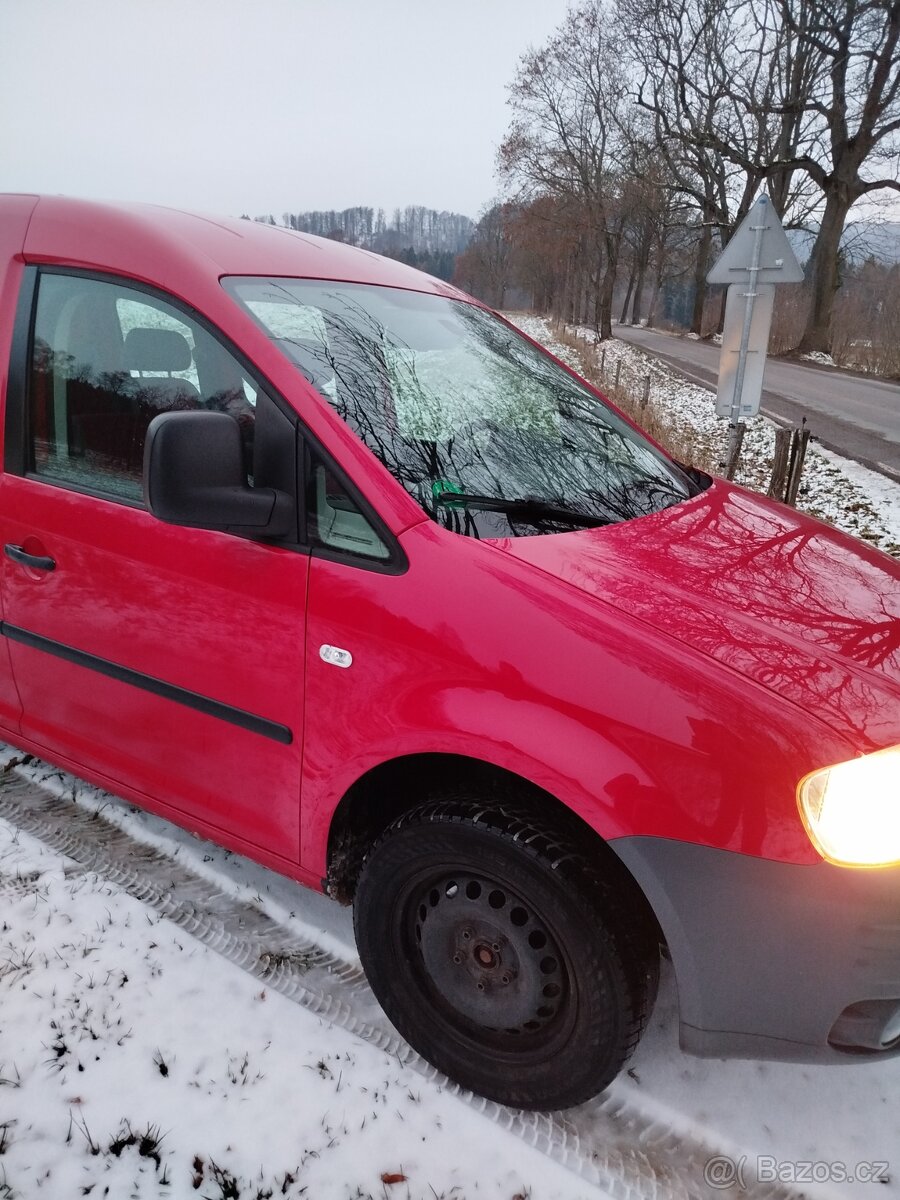 Prodáme Volkswagen Caddy - 7