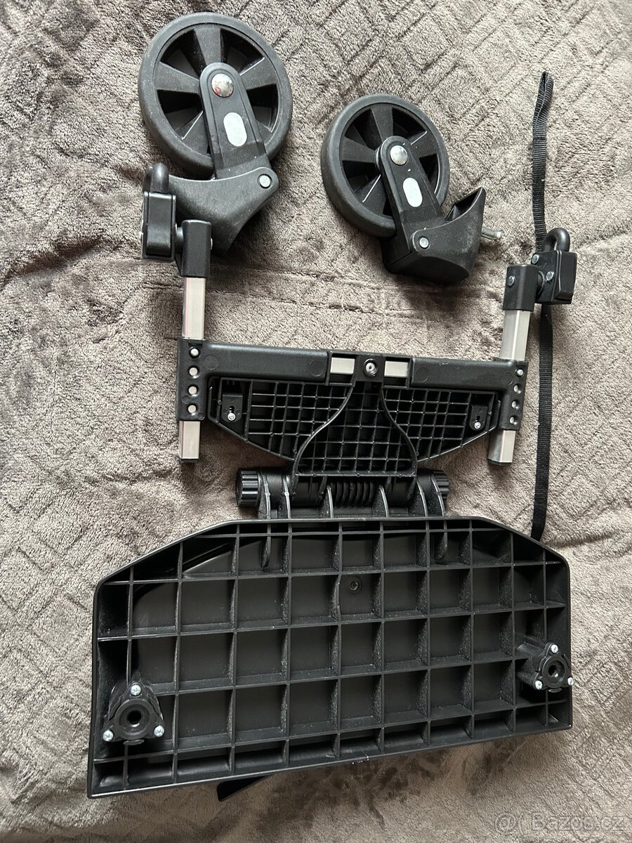 Stupátko k dětskému kočárku - 7