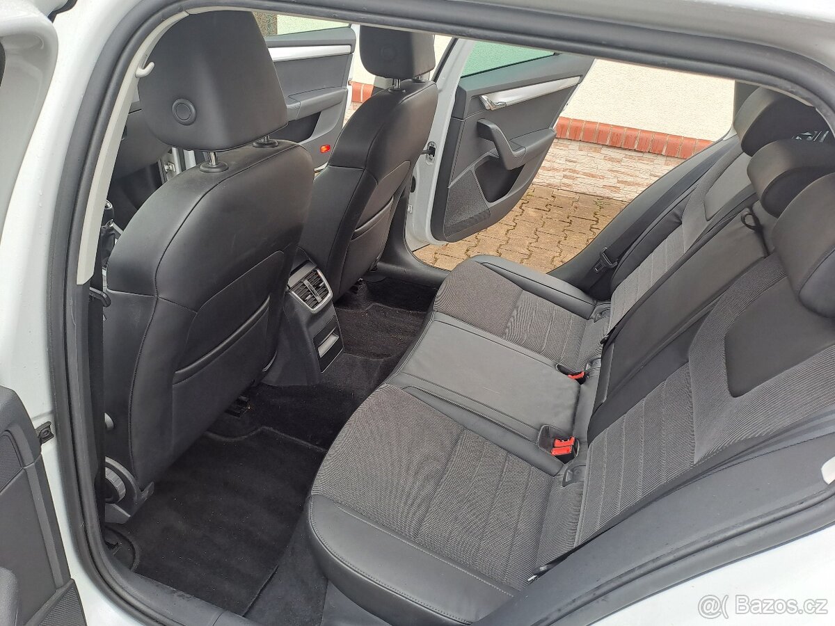 Škoda Octavia 1.2TSi ELEGANCE, XE, NAVI, polokůže - 7