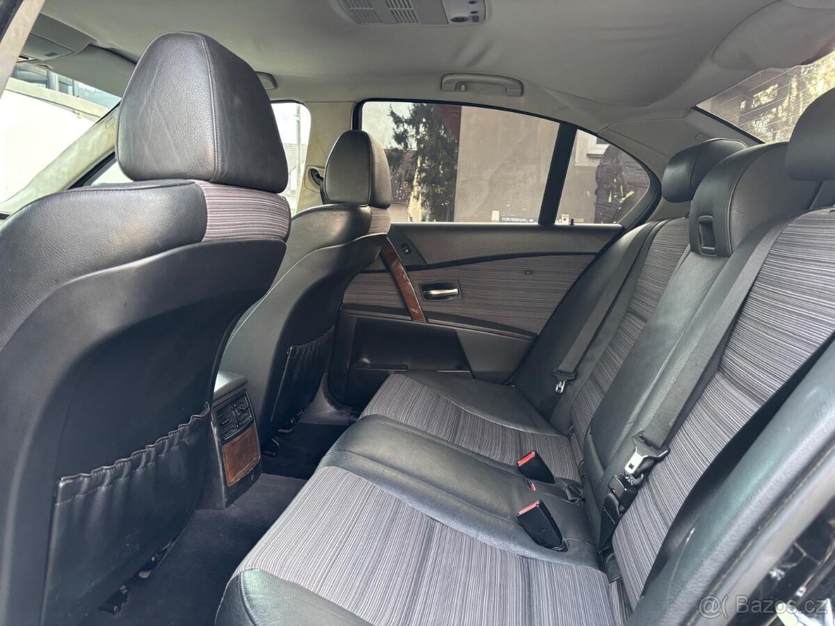 Prodám BMW e60 520i - 7