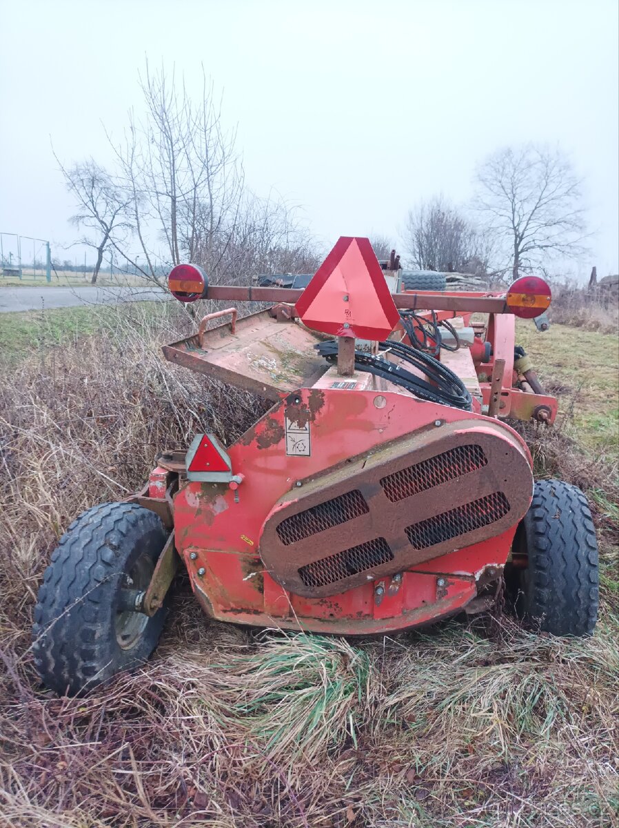 Mulčovač Kuhn NK 4801 - 7