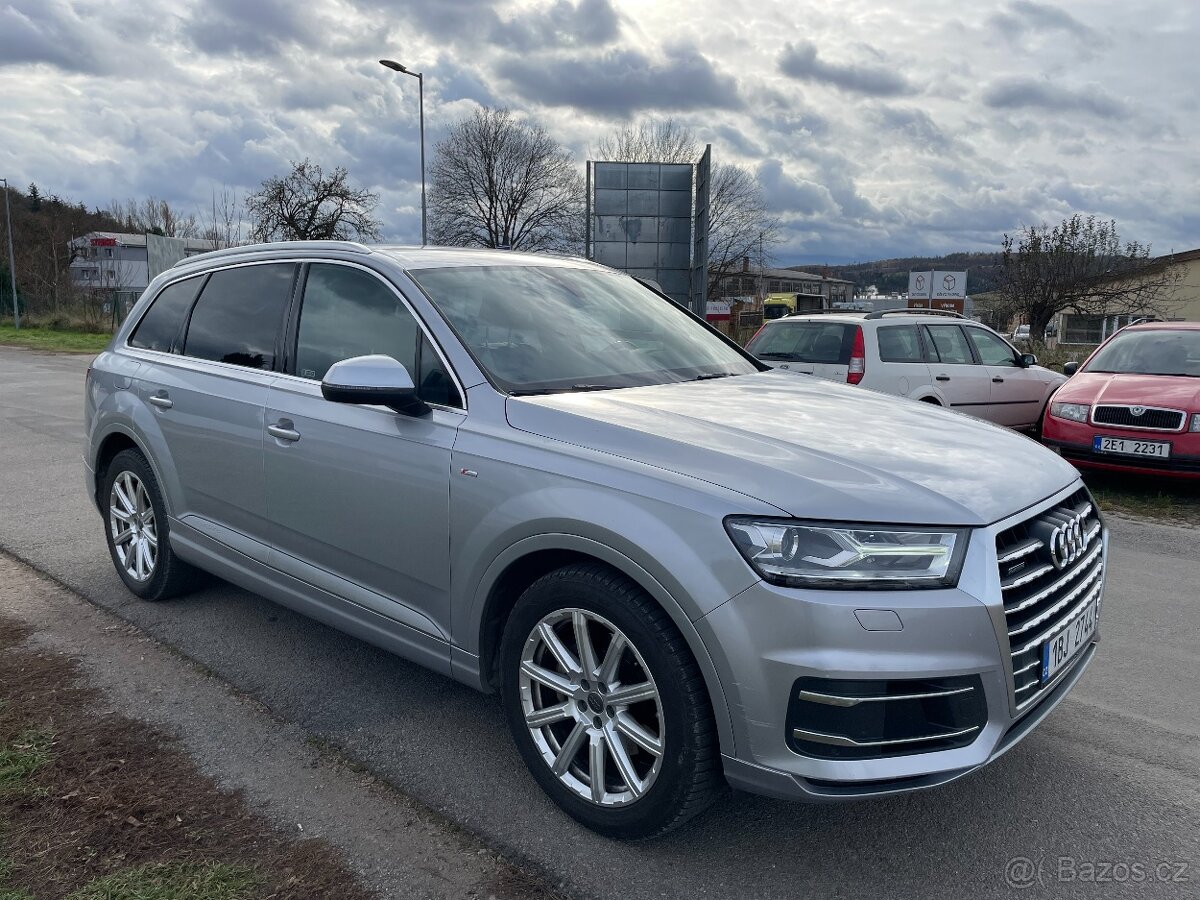 Audi Q7, 3.0TDi-200kW 7MÍST 4X4 S-line - 7