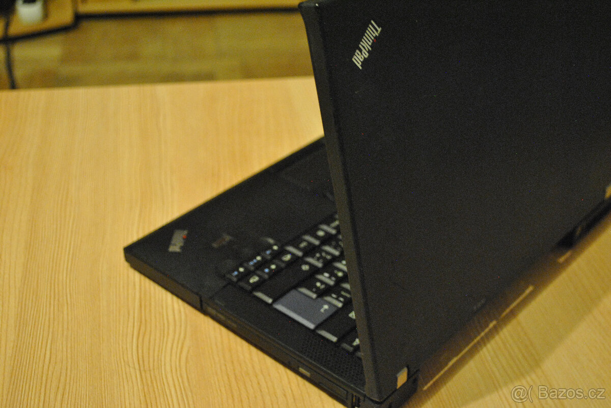 Libreboot - Lenovo ThinkPad T400 - dobrý stav - 7