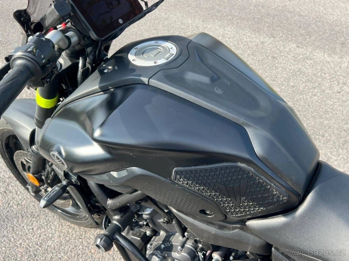 Yamaha MT-07 - 7