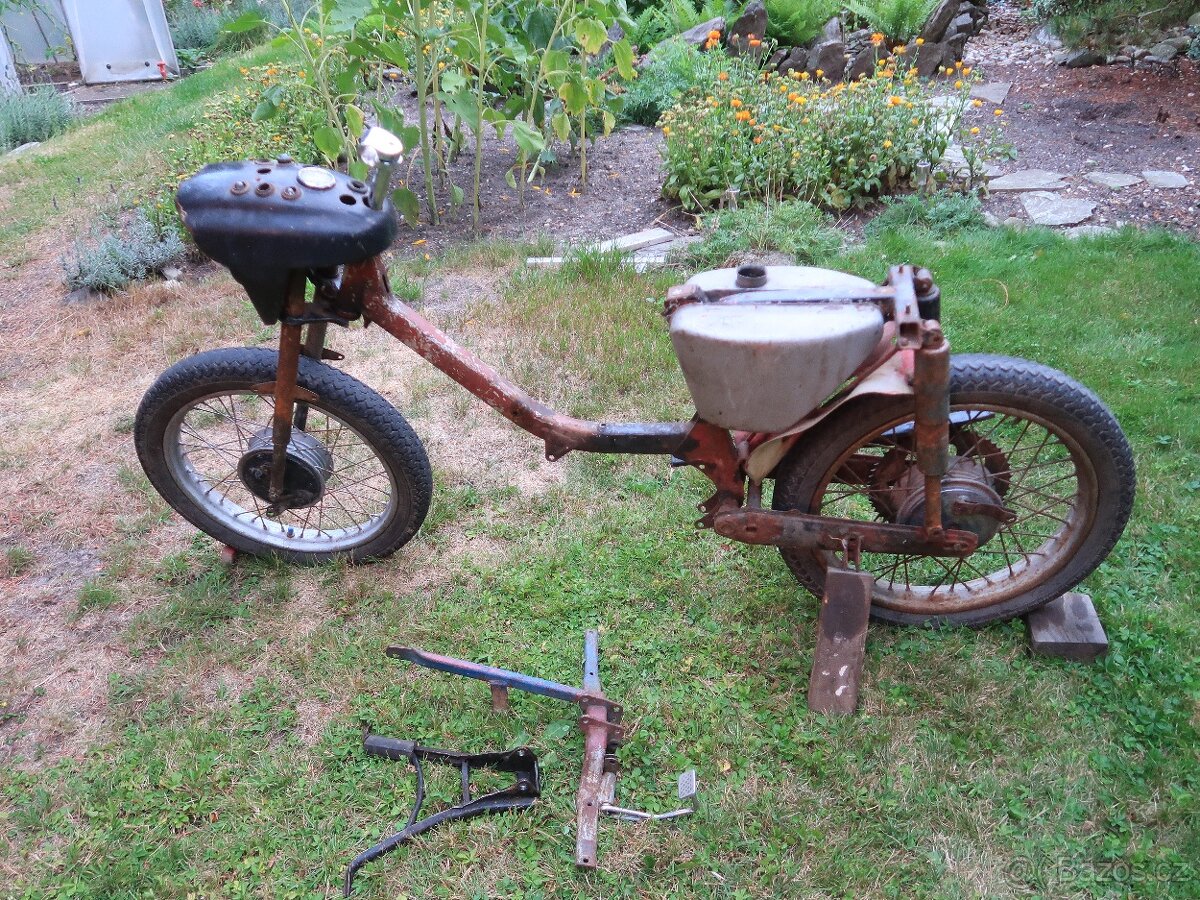 Jawa Pionýr - 7