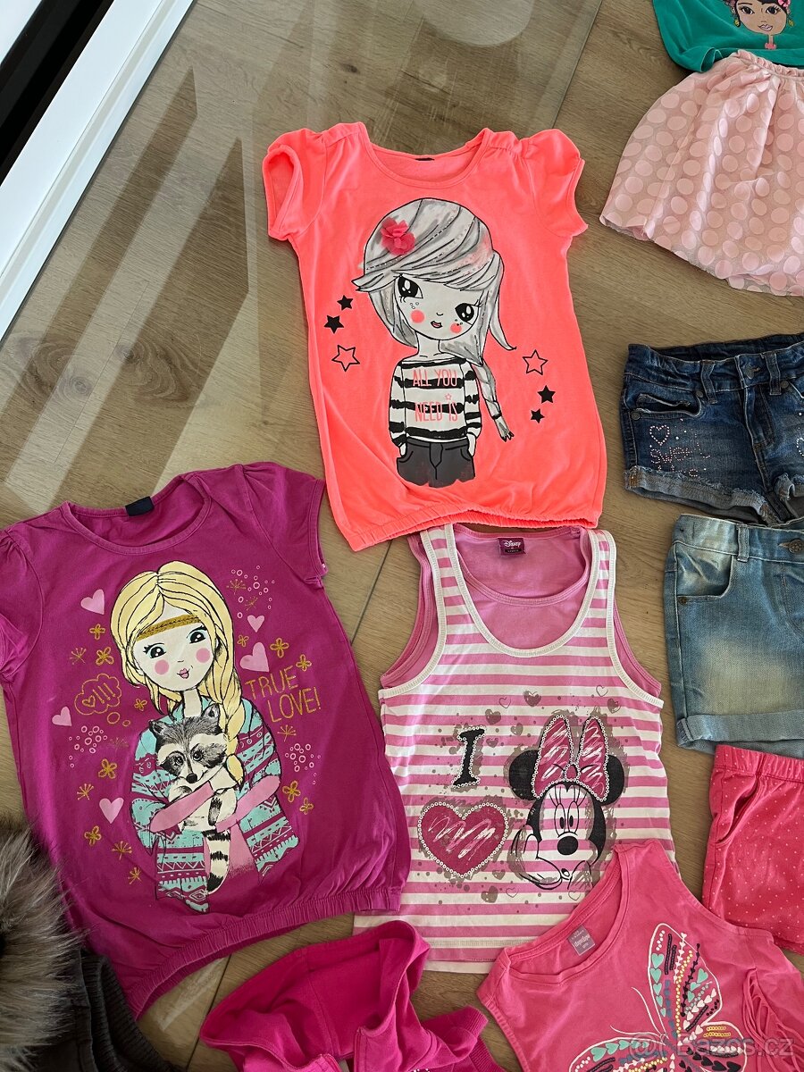 Set dívčího oblečení vel. 122-134 - 7