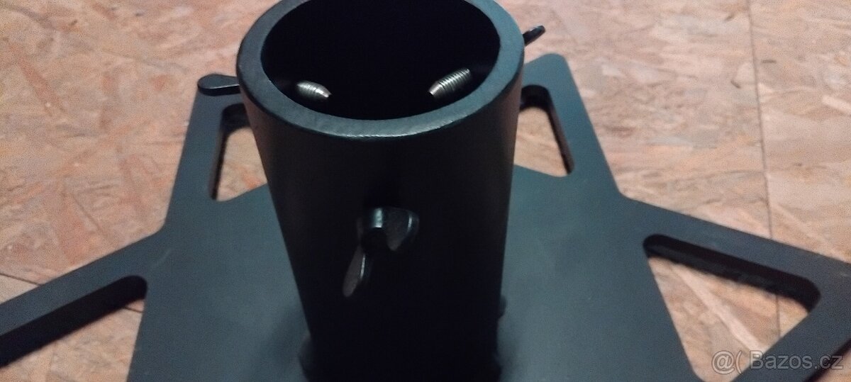 Stojánek na vánoční stromek - 7