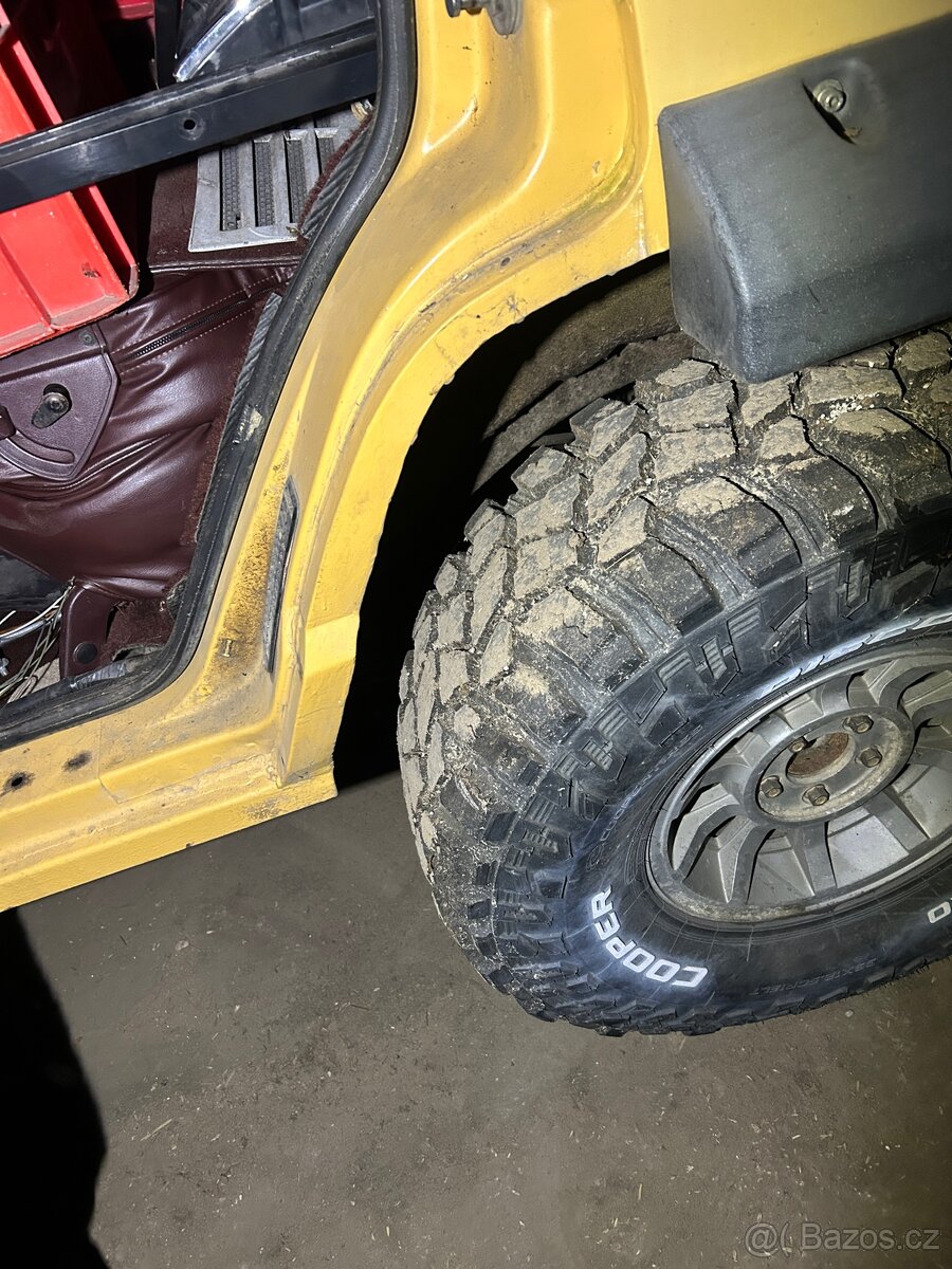 Jeep Cherokee XJ 4.0 - 7