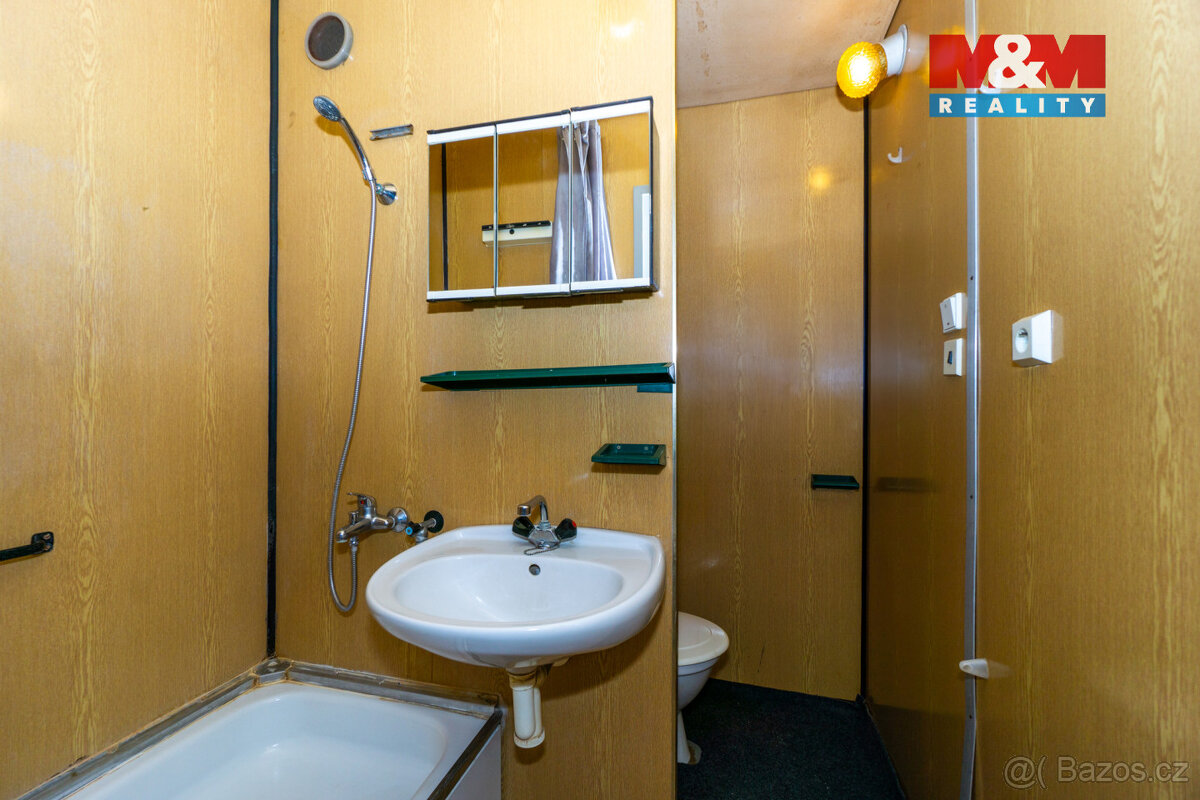 Pronájem bytu 1+1 v Ústí nad Orlicí, ul. Jilemnického - 7