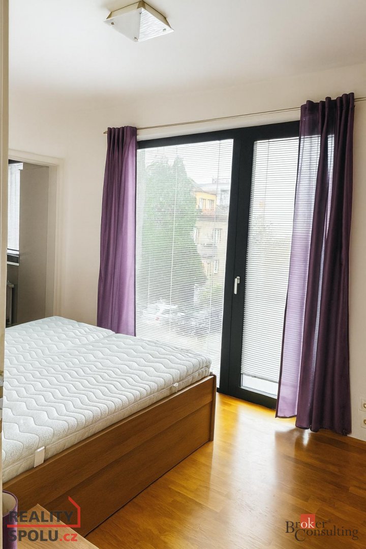 Pronájem, byty/2+kk, 65 m2, Baarova 1542/48, 14000 Praha, Hl - 7