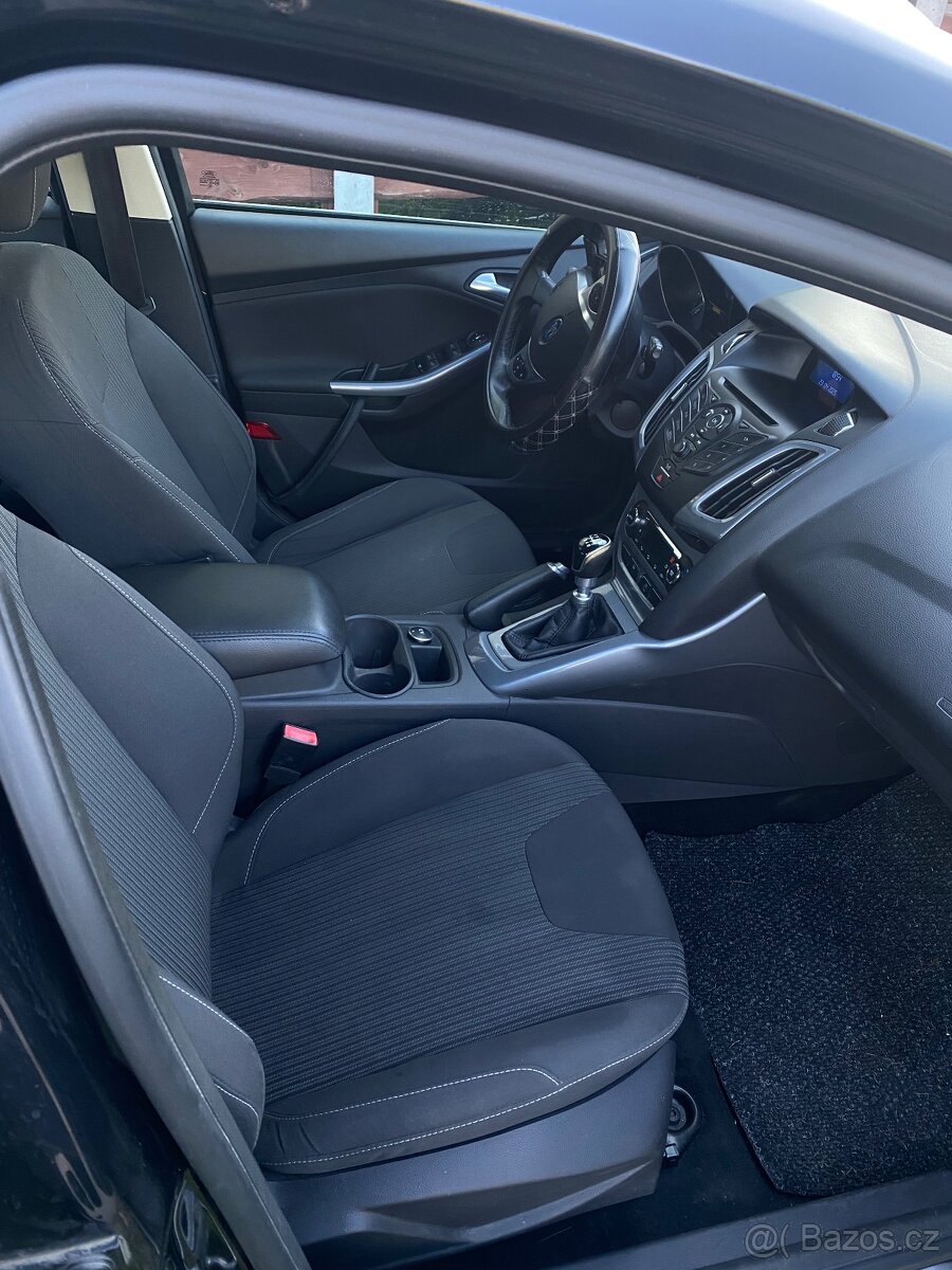 Ford Focus combi 1.6 - 7