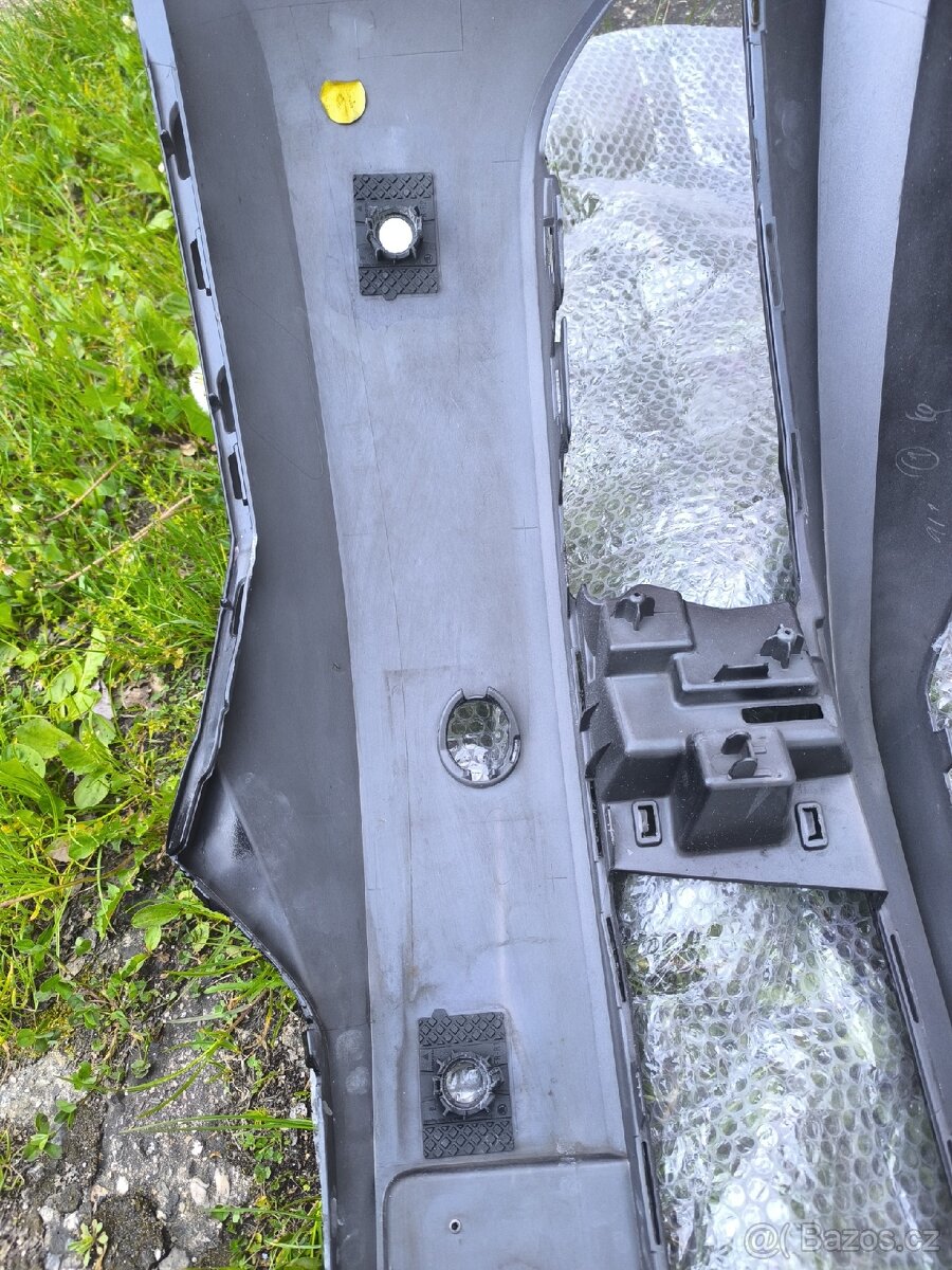 Škoda Fabia 3 přední nárazník - 7