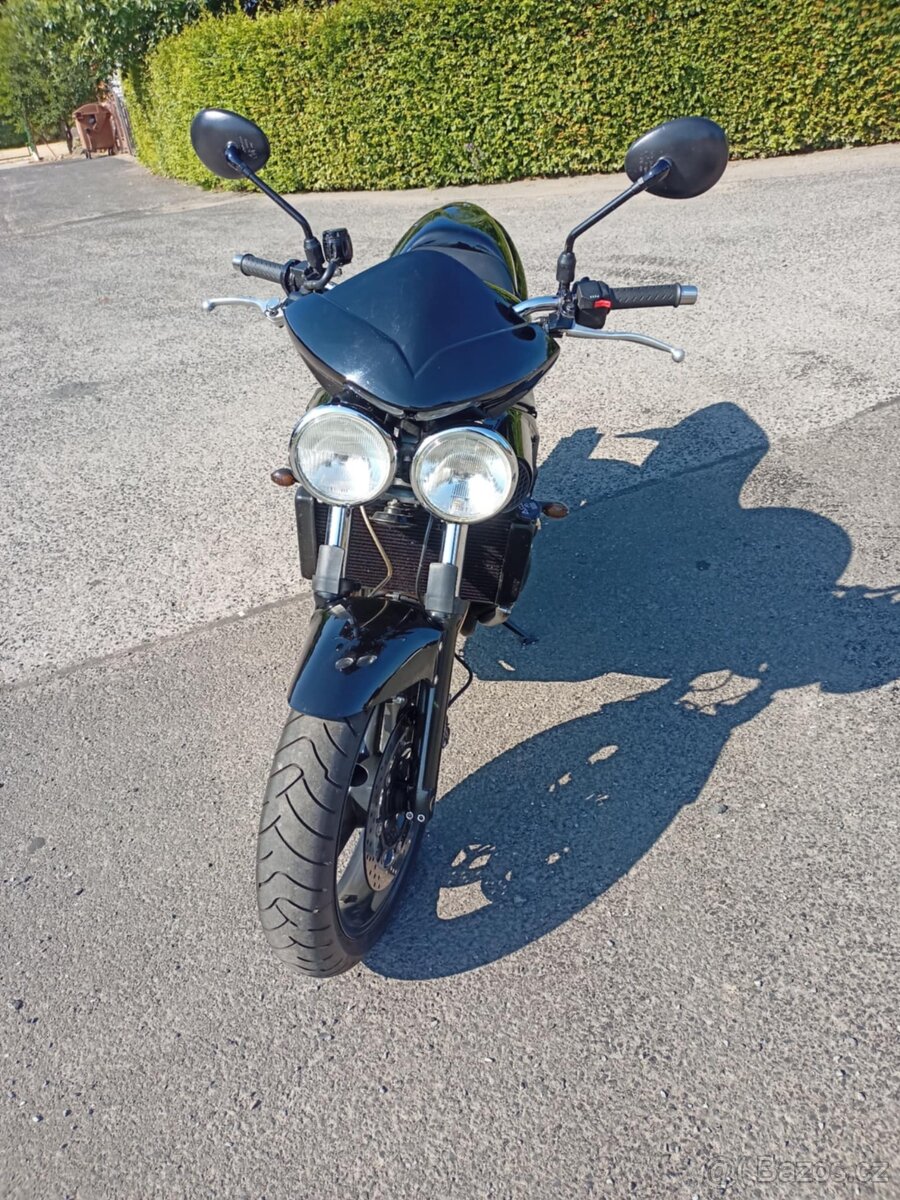 Triumph - 7