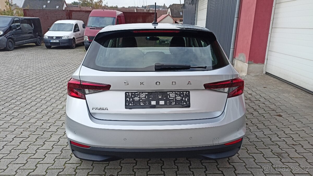 ŠKODA FABIA IV 1,0 TSI LED DPH škoda servis - 7
