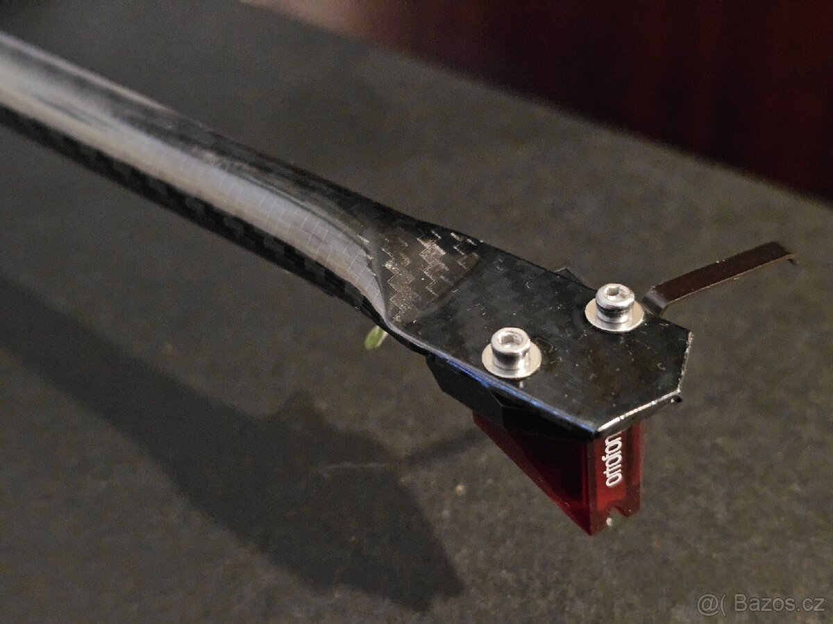 Rezervace Gramofon ProJect s 10" ramenem - 7