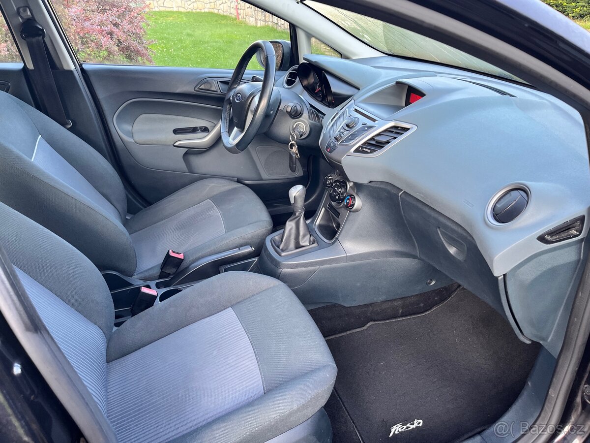 Ford Fiesta 1.25 i 60 kw 12/2010 klima 148tis.km - 7