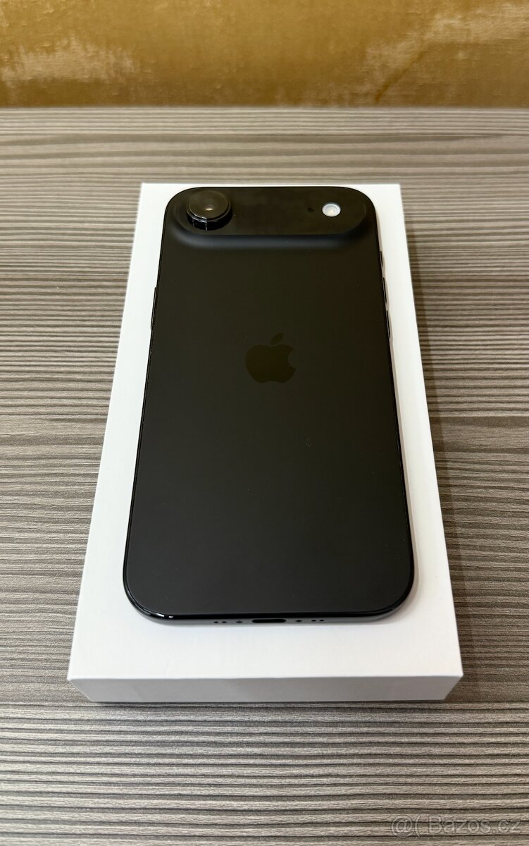 Apple iPhone Air 256GB černý, pouze vyzkoušený, záruka - 7