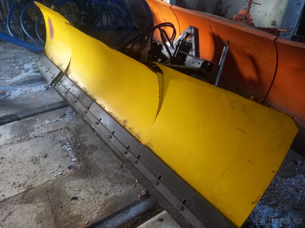 Sněhová radlice - 7