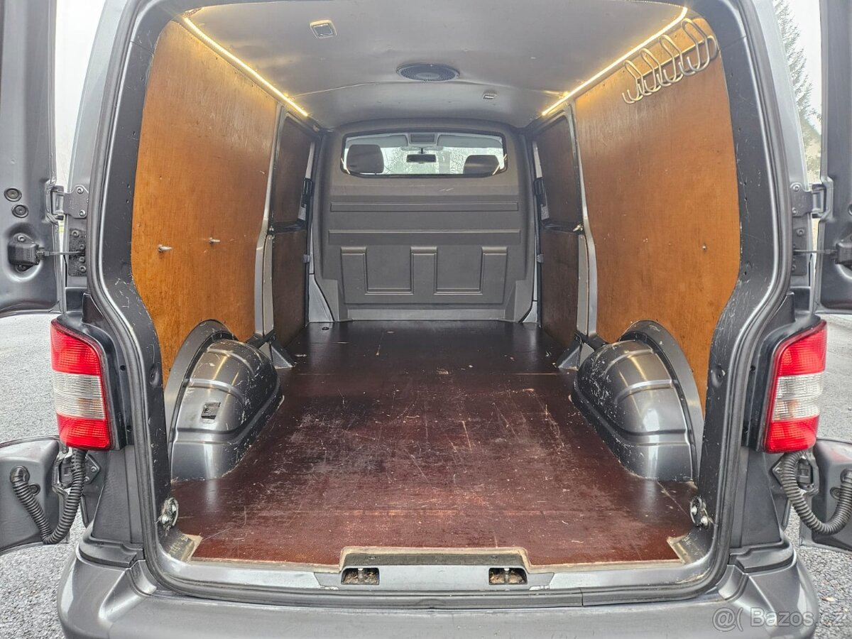 VW TRANSPORTER T5 FACE LONG 2.0TDI 103KW DSG 2x ŠOUPAČKY - 7