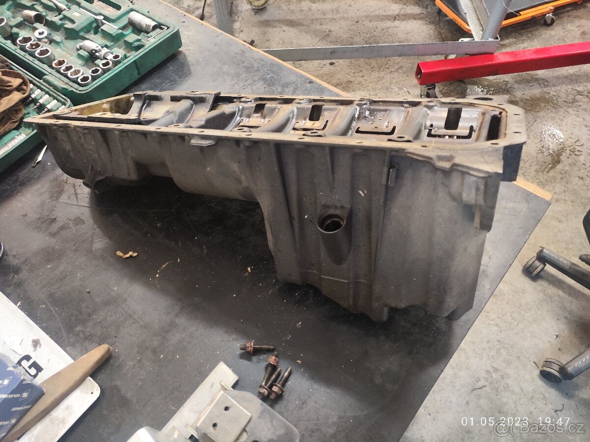 Díly motoru BMW m54b30 - 7