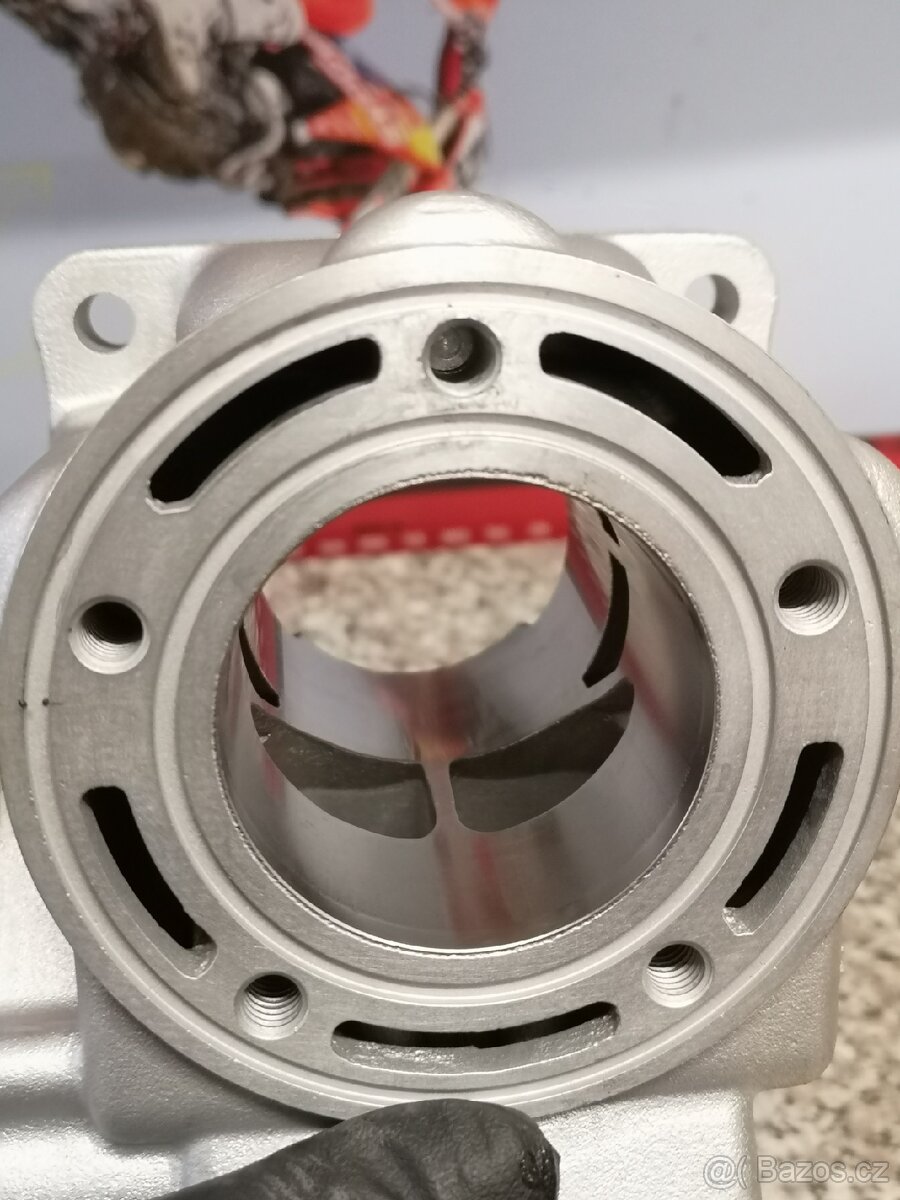 Yamaha yz 125 válec - 7