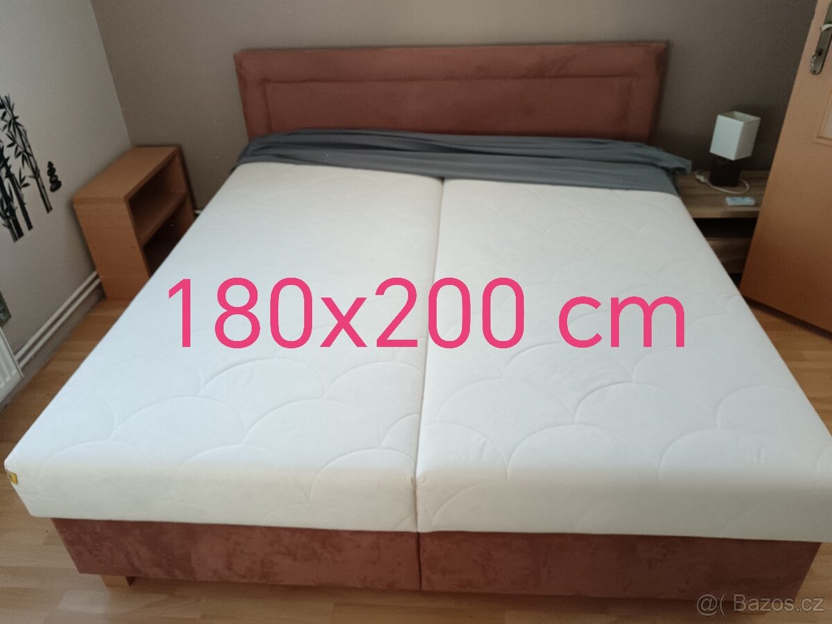 Dvoulůžková postel-letiště - 7