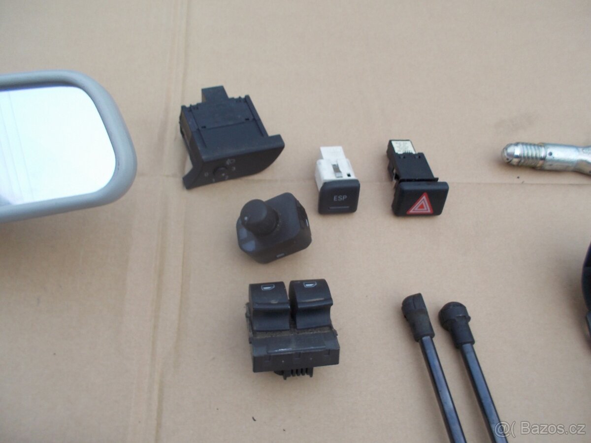 Díly interiéru Audi A4 B7 - 7
