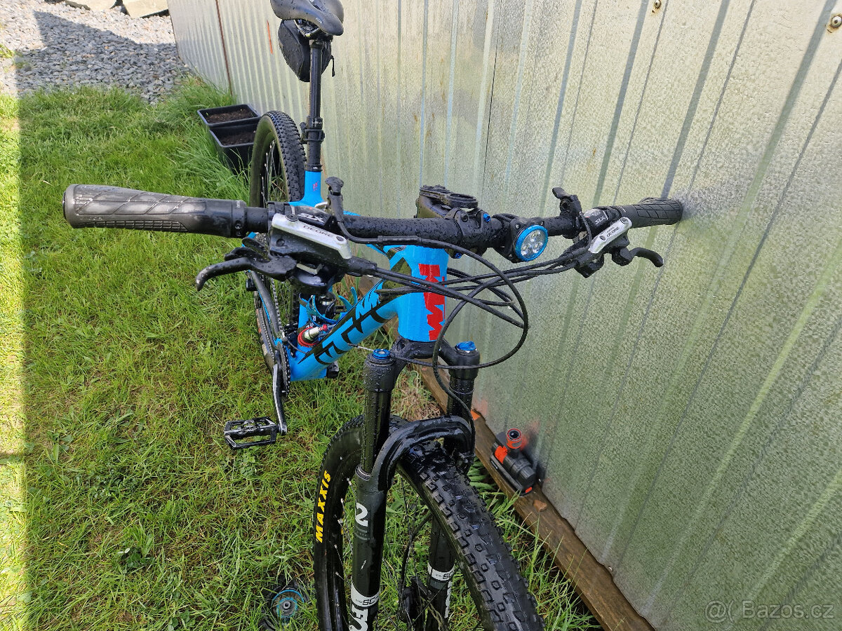 KTM Myroon Elite - carbon, velmi malo jete, 10,7kg - 7