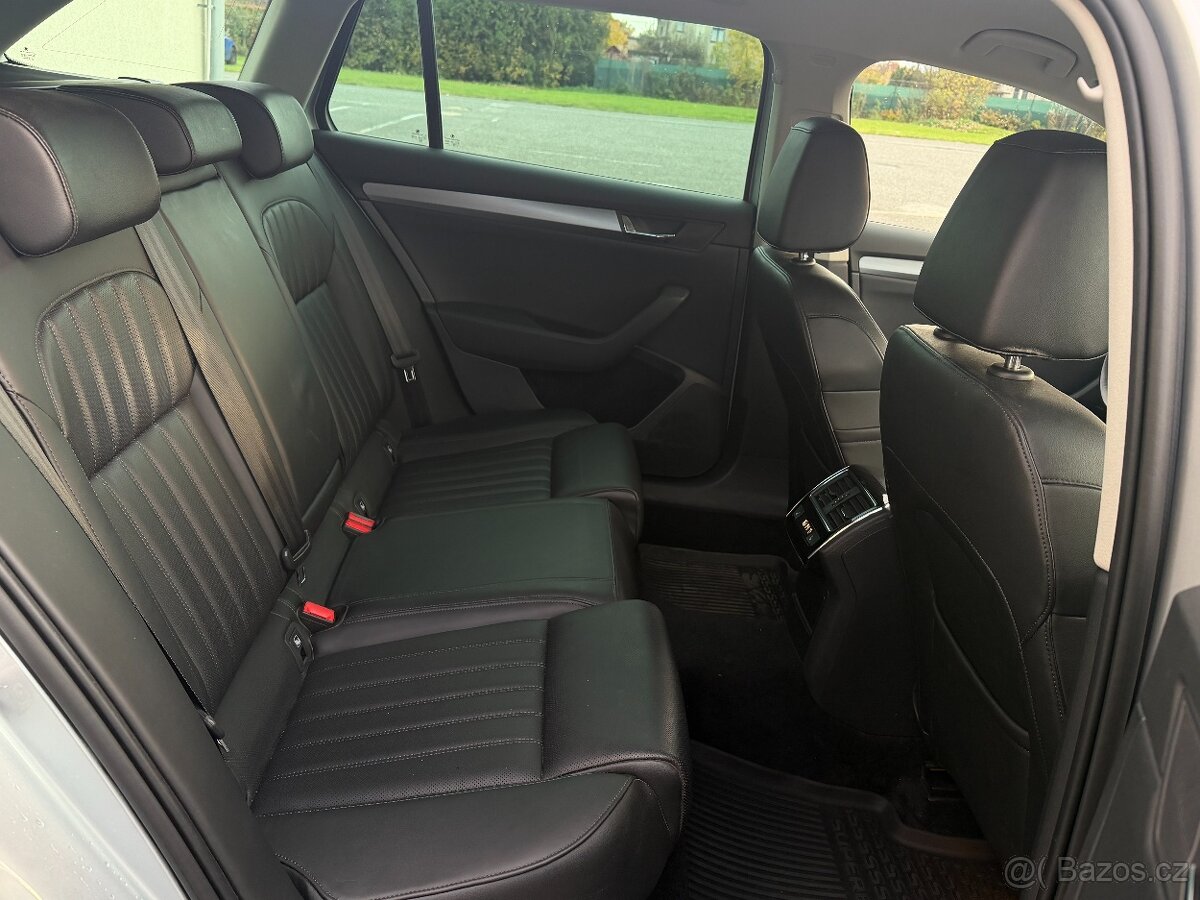 Škoda Superb 2.0TDi 110kW DSG, tažné, kůže, 1. majitel - 7