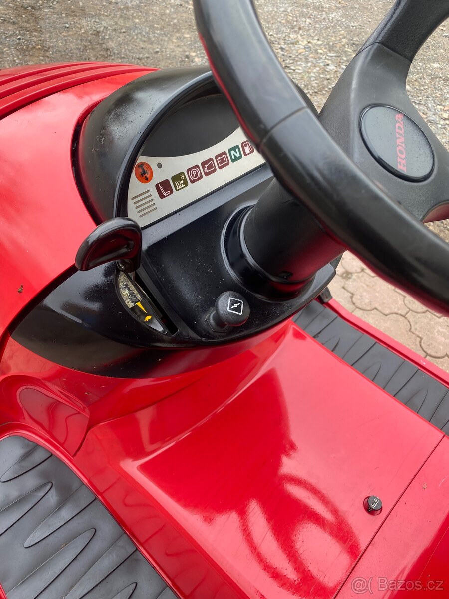 Zahradní traktor traktůrek HONDA 2417 HF HME - 7
