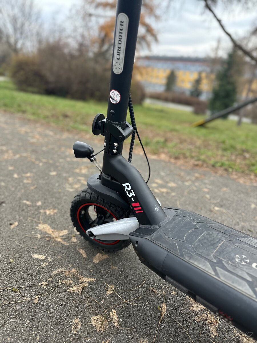 elektrokoloběžka CIRCOOTER - 7