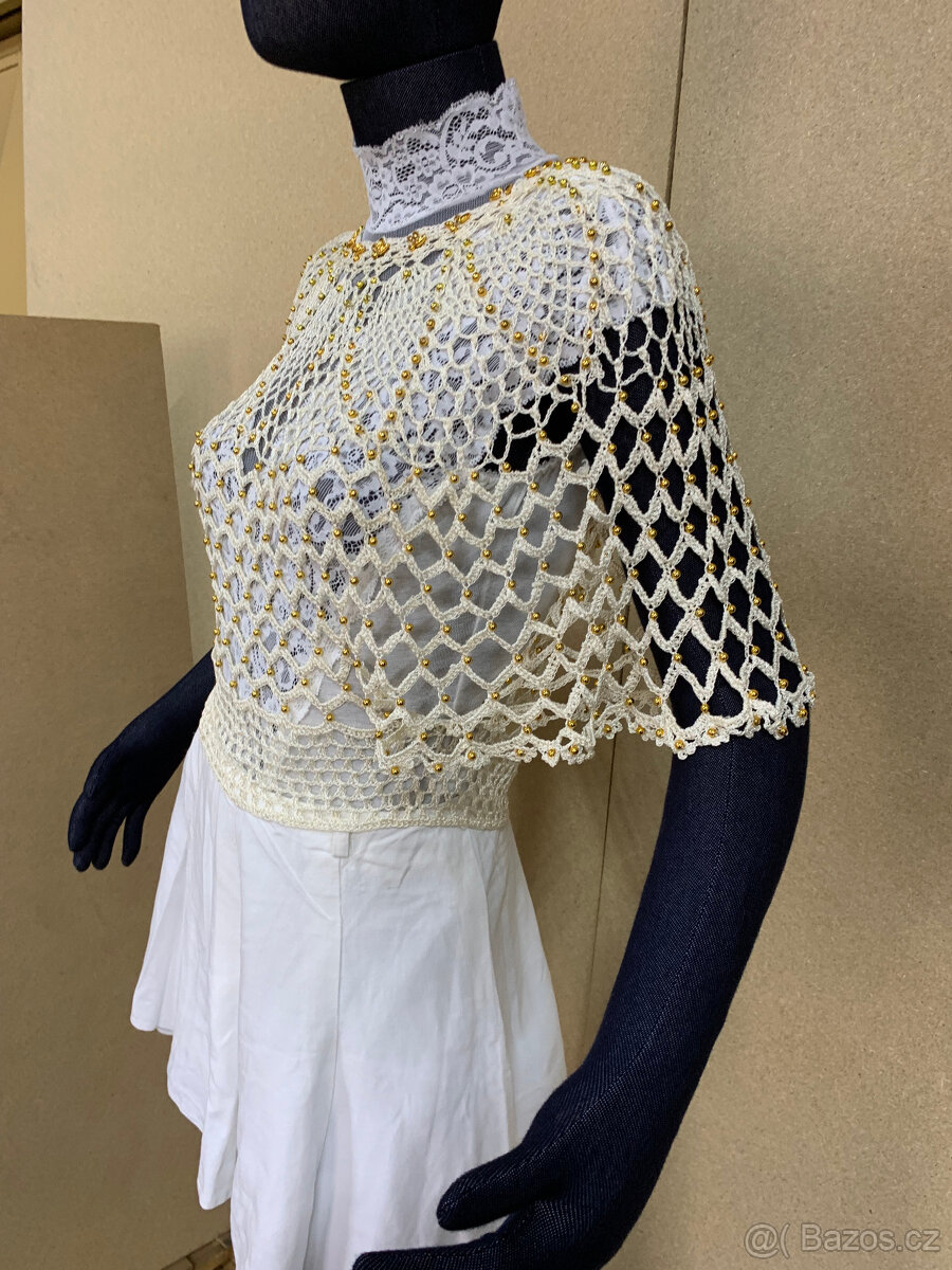 Dámské oblečení - háčkovaný top s korálky - 7