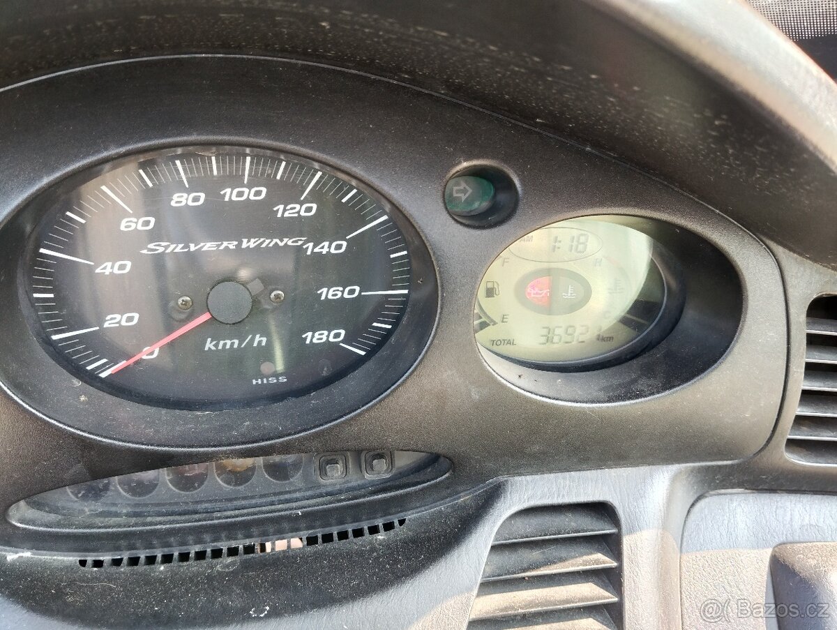 Honda Silver Wing FJS 400 - 7